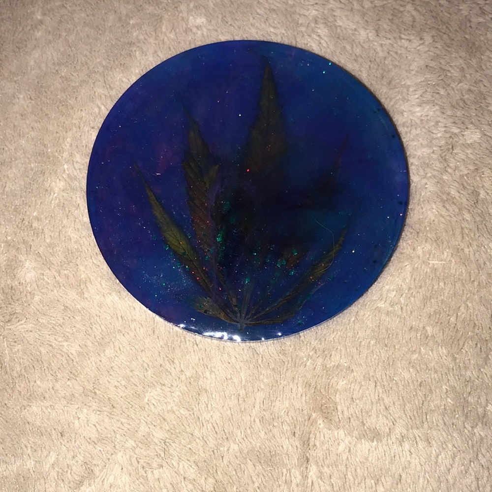Custom epoxy coaster with my favorite leaf 🍁 New